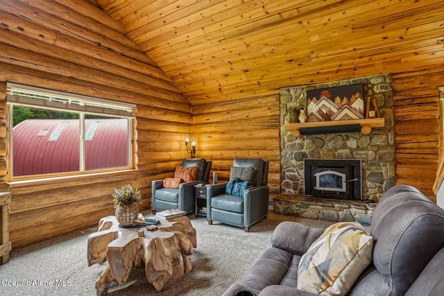 7569 Upper Pack River Rd, Sandpoint, ID 83864
