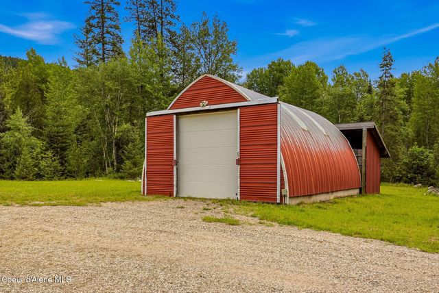 7569 Upper Pack River Rd, Sandpoint, ID 83864