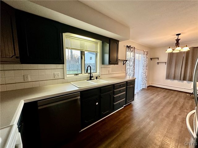 90 South Pollard Drive, Fulton, NY 13069