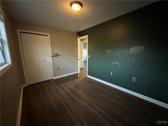 90 South Pollard Drive, Fulton, NY 13069