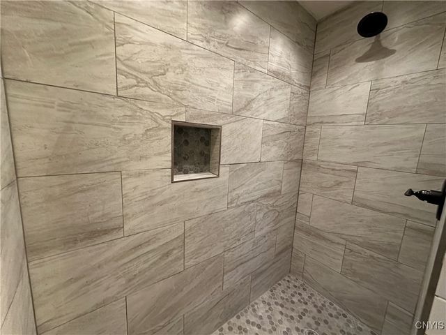 90 South Pollard Drive, Fulton, NY 13069