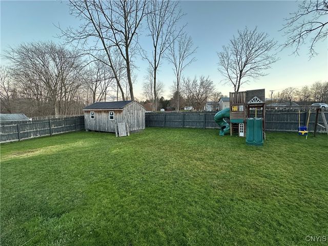 90 South Pollard Drive, Fulton, NY 13069