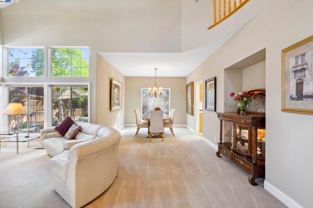 304 AVONDALE LANE, Livermore, CA 94551