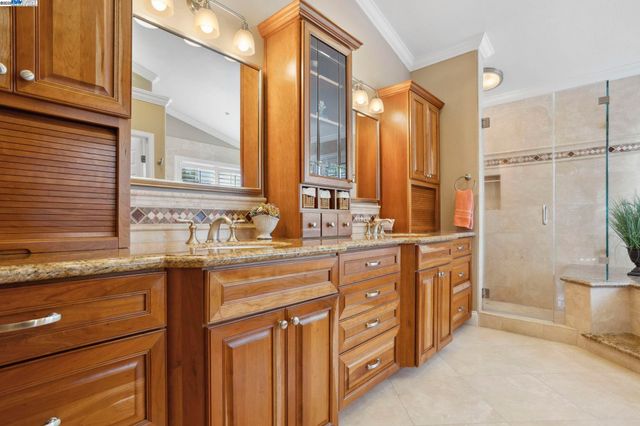 304 AVONDALE LANE, Livermore, CA 94551