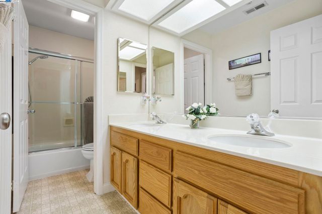 304 AVONDALE LANE, Livermore, CA 94551