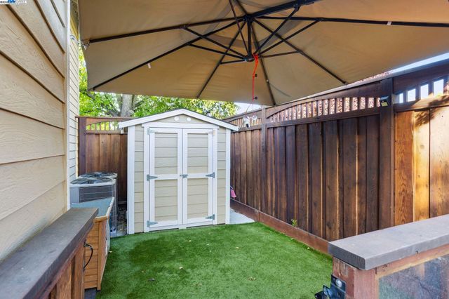 304 AVONDALE LANE, Livermore, CA 94551