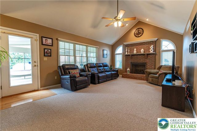 4035 Ross Road, Bethlehem Twp, PA 18020