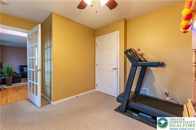 4035 Ross Road, Bethlehem Twp, PA 18020