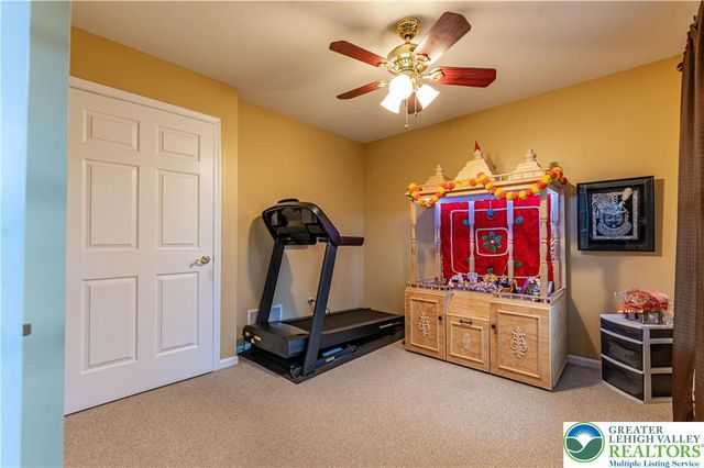 4035 Ross Road, Bethlehem Twp, PA 18020