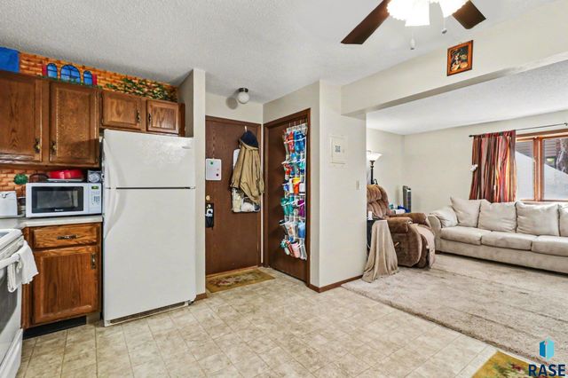 3704 Terry Ave Avenue 103, Sioux Falls, SD 57106