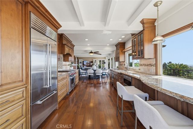 11385 La Vereda, North Tustin, CA 92705