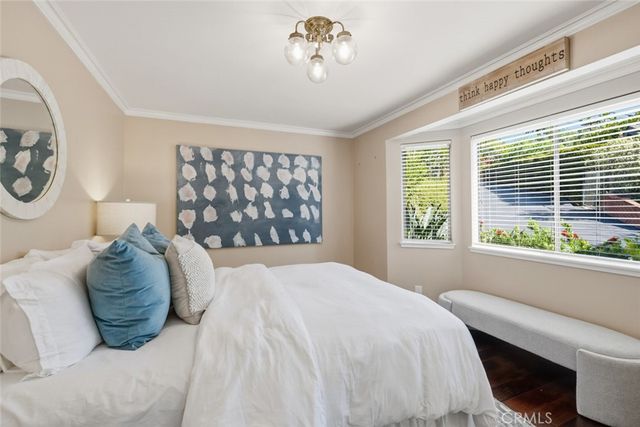 11385 La Vereda, North Tustin, CA 92705