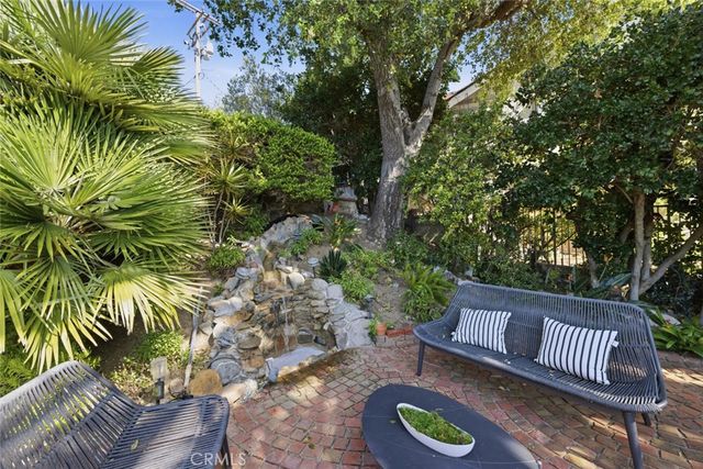 11385 La Vereda, North Tustin, CA 92705