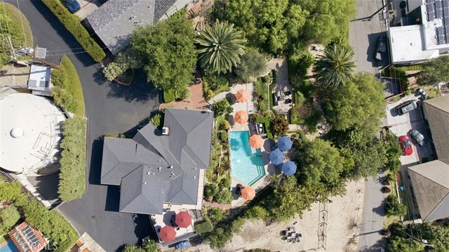 11385 La Vereda, North Tustin, CA 92705