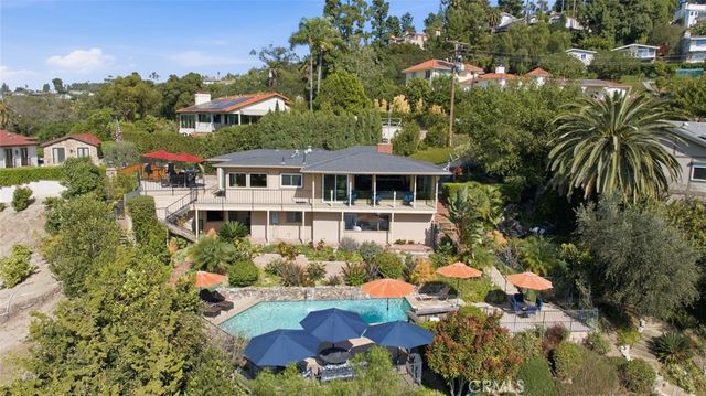 11385 La Vereda, North Tustin, CA 92705