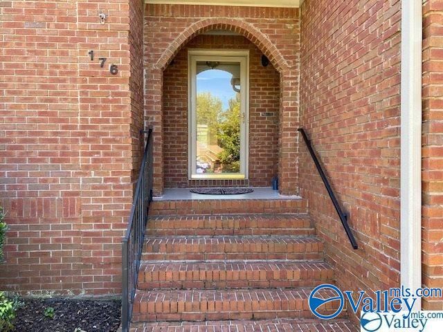 176 Water Oak Drive, Madison, AL 35758