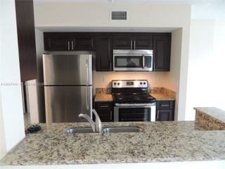2640 S University Dr 117, Davie, FL 33328