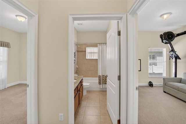 6510 S HIMES AVENUE, Tampa, FL 33611