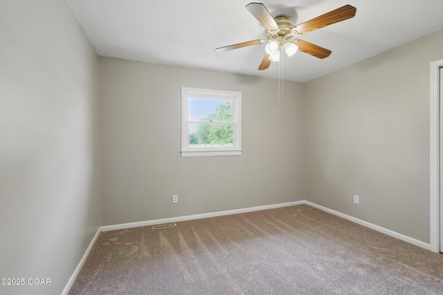 16537 Isis Road, Carthage, MO 64836