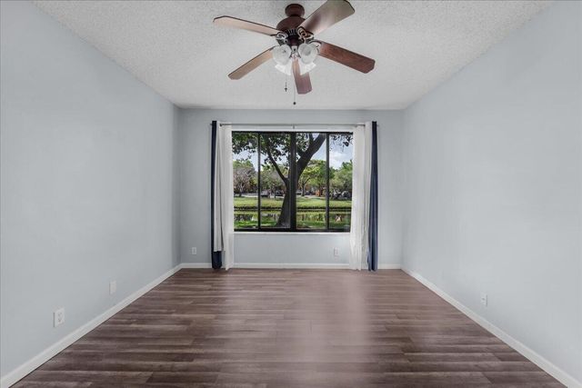 10538 NW 10th Street, Plantation, FL 33322