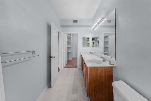 10538 NW 10th Street, Plantation, FL 33322