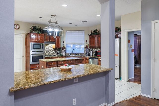 5106 Saint Charles Drive, Rowlett, TX 75088