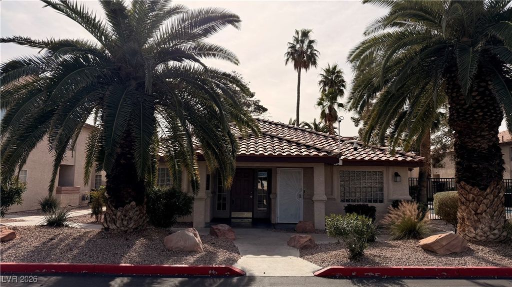 Image 18 of property listing at 6500 West Lake Mead Boulevard 219, Las Vegas, NV 89108