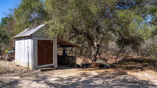 1312 Alsace, Castroville, TX 78009