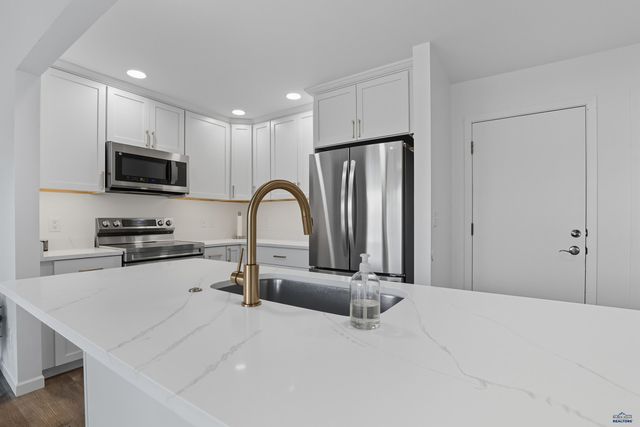 1148 PARKWOOD, Rapid City, SD 57701