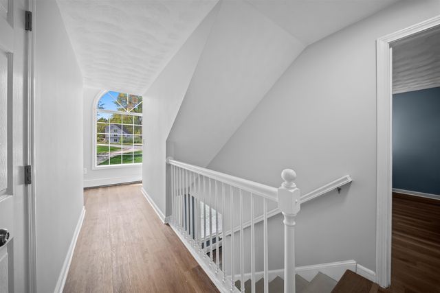 5 Treaty Court, Sandown, NH 03873