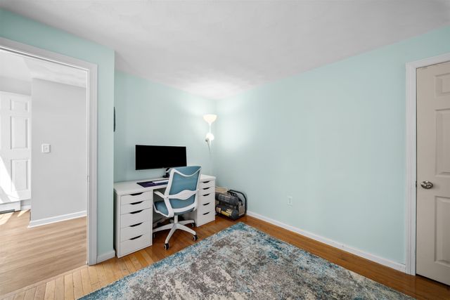 5 Treaty Court, Sandown, NH 03873