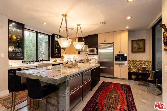 74687 Arroyo Drive, Indian Wells, CA 92210