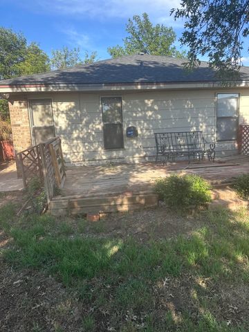 8404 Avenue X, Lubbock, TX 79423