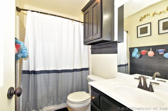 11114 N 132nd East Avenue, Owasso, OK 74055