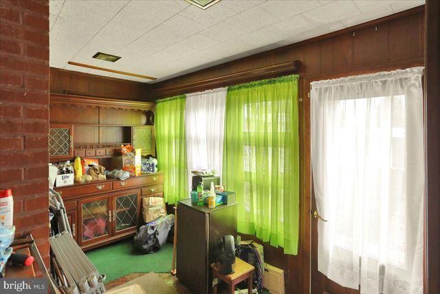 1101 ELIZABETH AVE, Reading, PA 19605