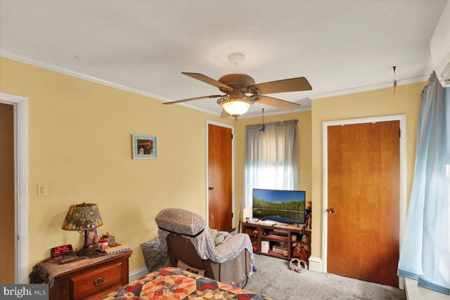 1101 ELIZABETH AVE, Reading, PA 19605