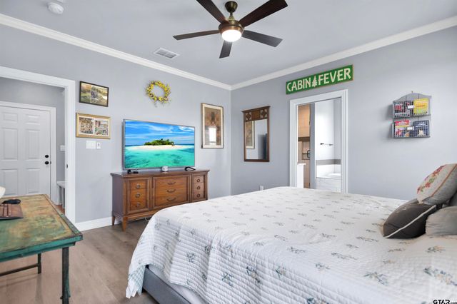 18341 Timber Oaks Drive, Lindale, TX 75771