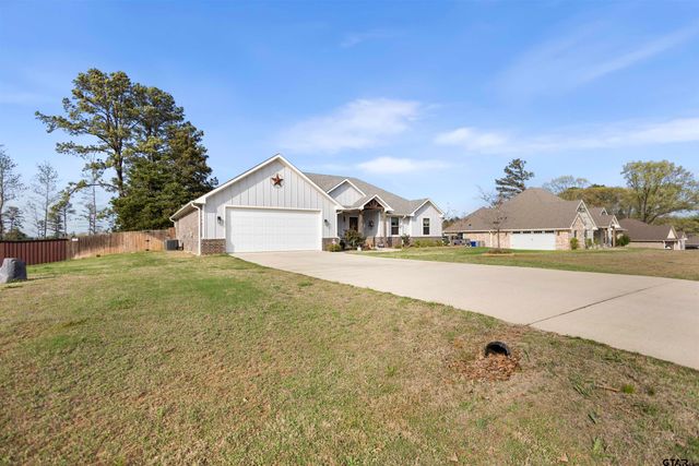 18341 Timber Oaks Drive, Lindale, TX 75771