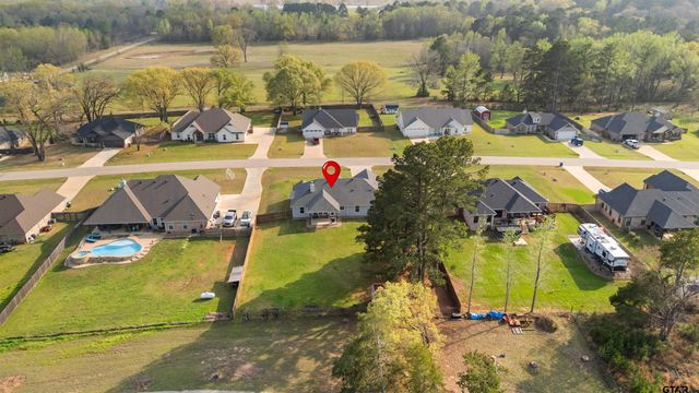 18341 Timber Oaks Drive, Lindale, TX 75771