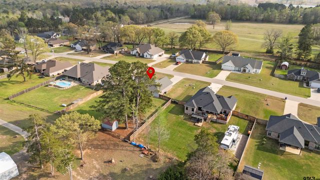 18341 Timber Oaks Drive, Lindale, TX 75771