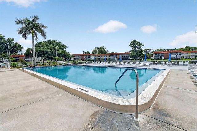 1225 NW 21st Street 3-314, Stuart, FL 34994