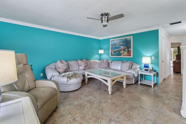 1225 NW 21st Street 3-314, Stuart, FL 34994