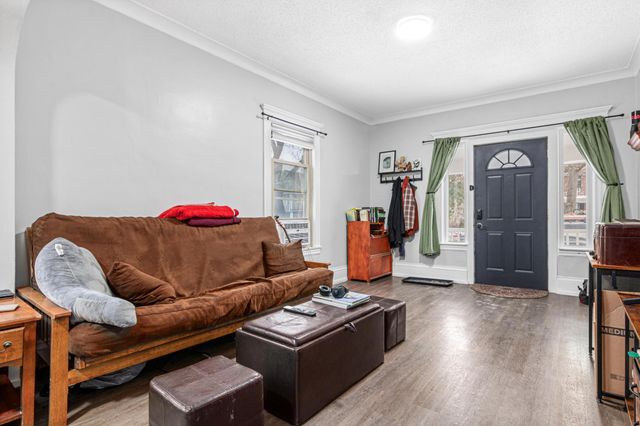 2535 11th Avenue S, Minneapolis, MN 55404