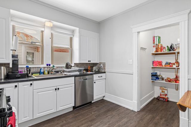 2535 11th Avenue S, Minneapolis, MN 55404