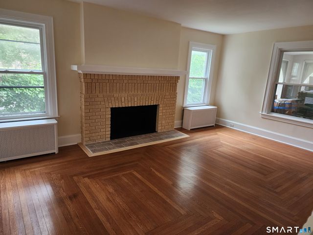 380 McKinley Avenue 1, New Haven, CT 06515