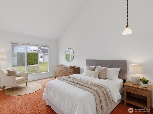 1302 E Lakeshore Drive, Lake Stevens, WA 98258