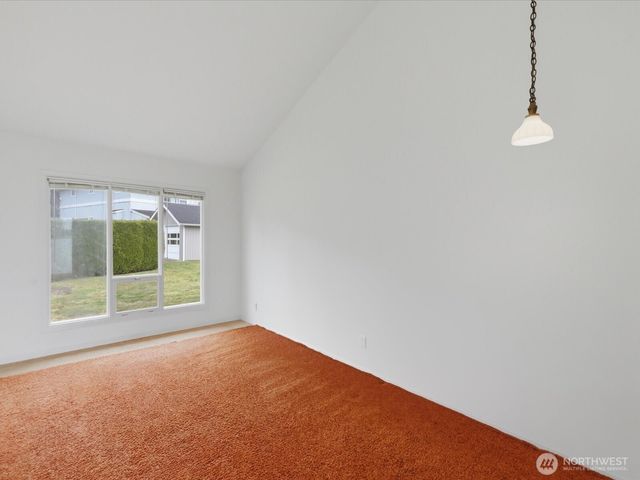1302 E Lakeshore Drive, Lake Stevens, WA 98258