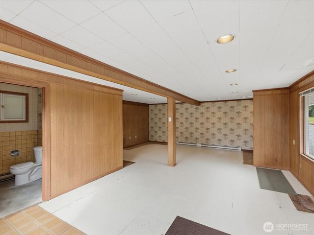 1302 E Lakeshore Drive, Lake Stevens, WA 98258