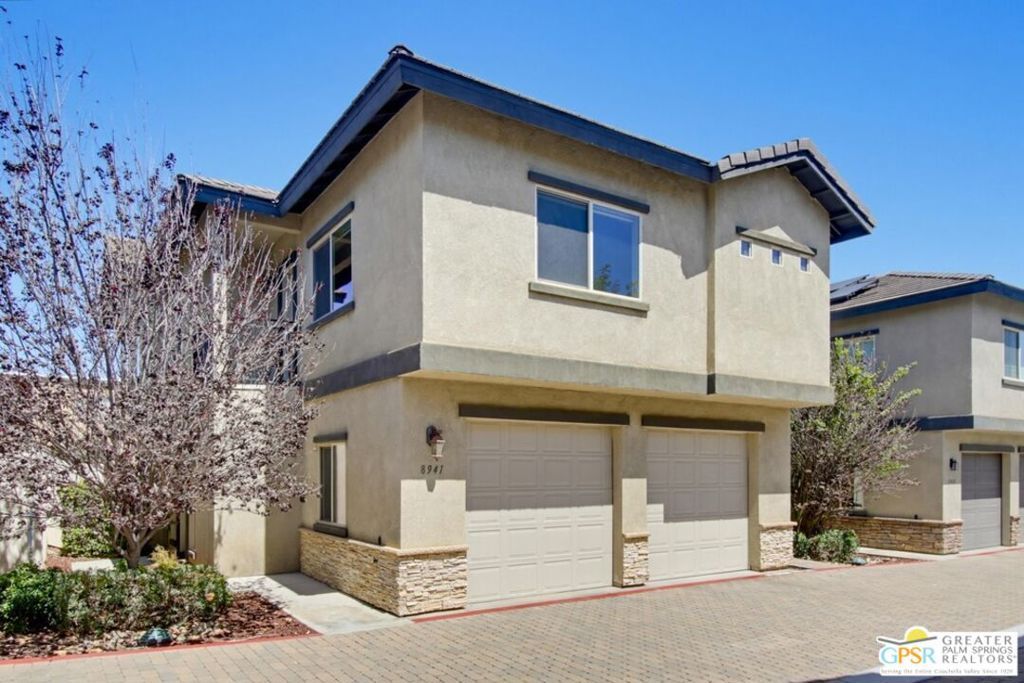 8941 N Magnolia Avenue, Santee, CA 92071 — exterior