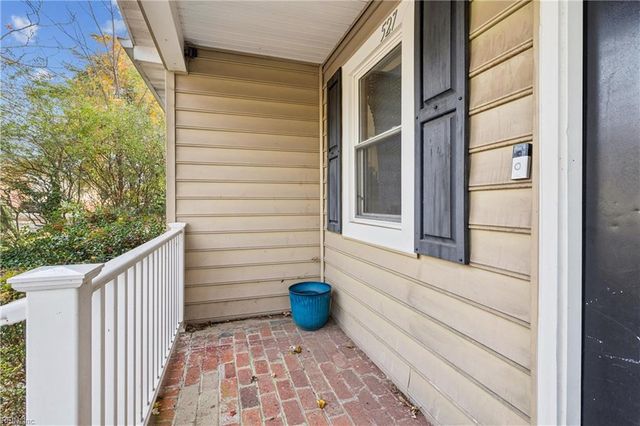 527 Ashlawn DR, Norfolk, VA 23505